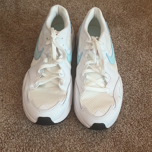 This is Nike air max fusion “white glacier blue” - Picture 5 of 10